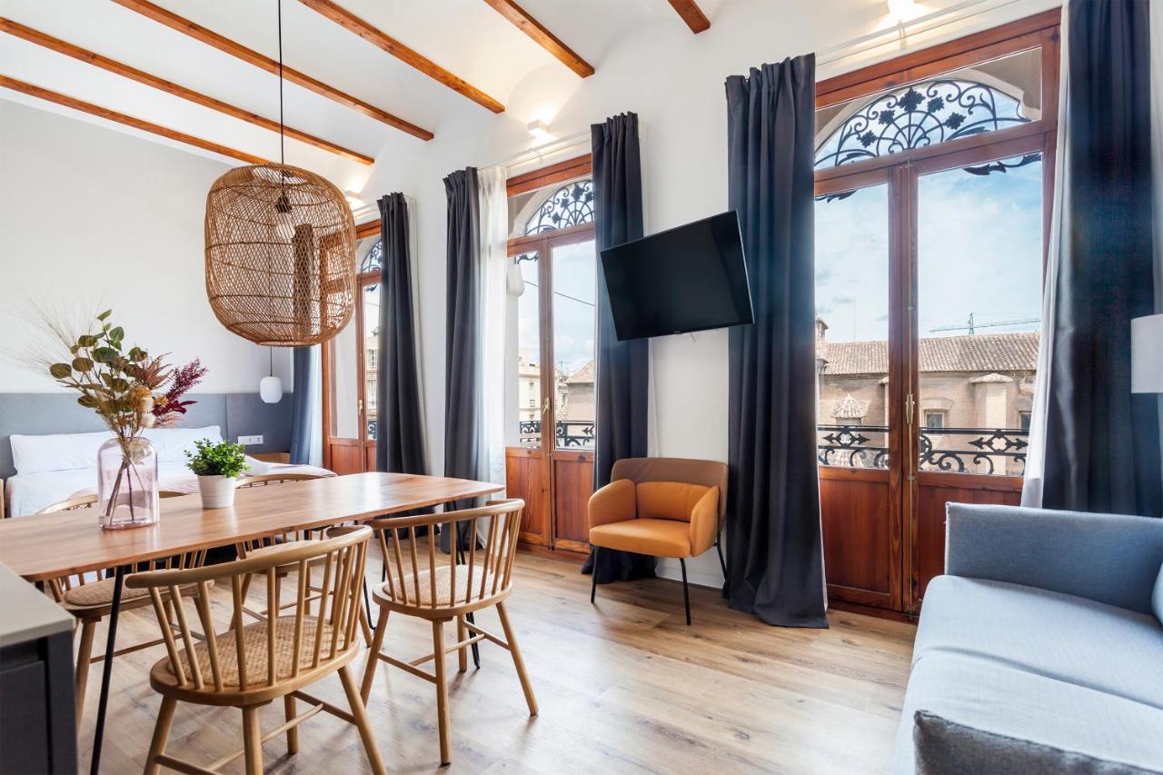 Puerto Beach Suites 瓦伦西亚 外观 照片